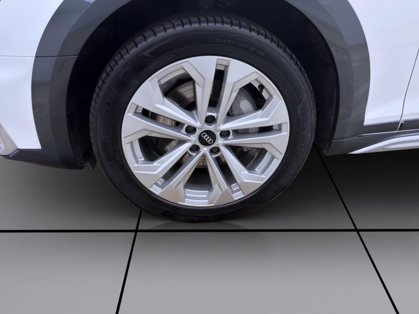 Audi A4 allroad 40 TDI Q AHK KAMERA PDC NAVI+