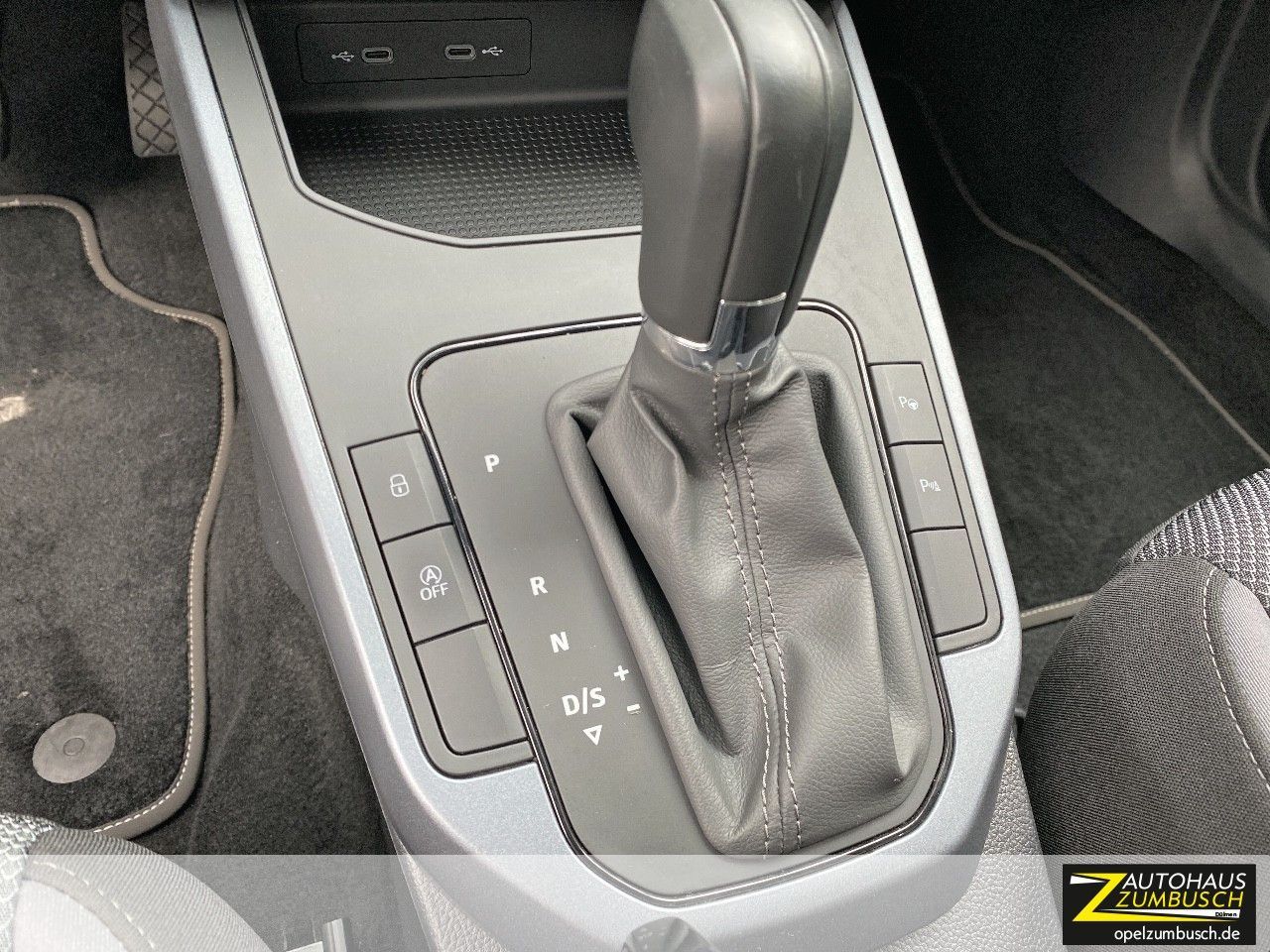 Seat Arona 1.0 TSI Style - Samsaru's Car Outlet