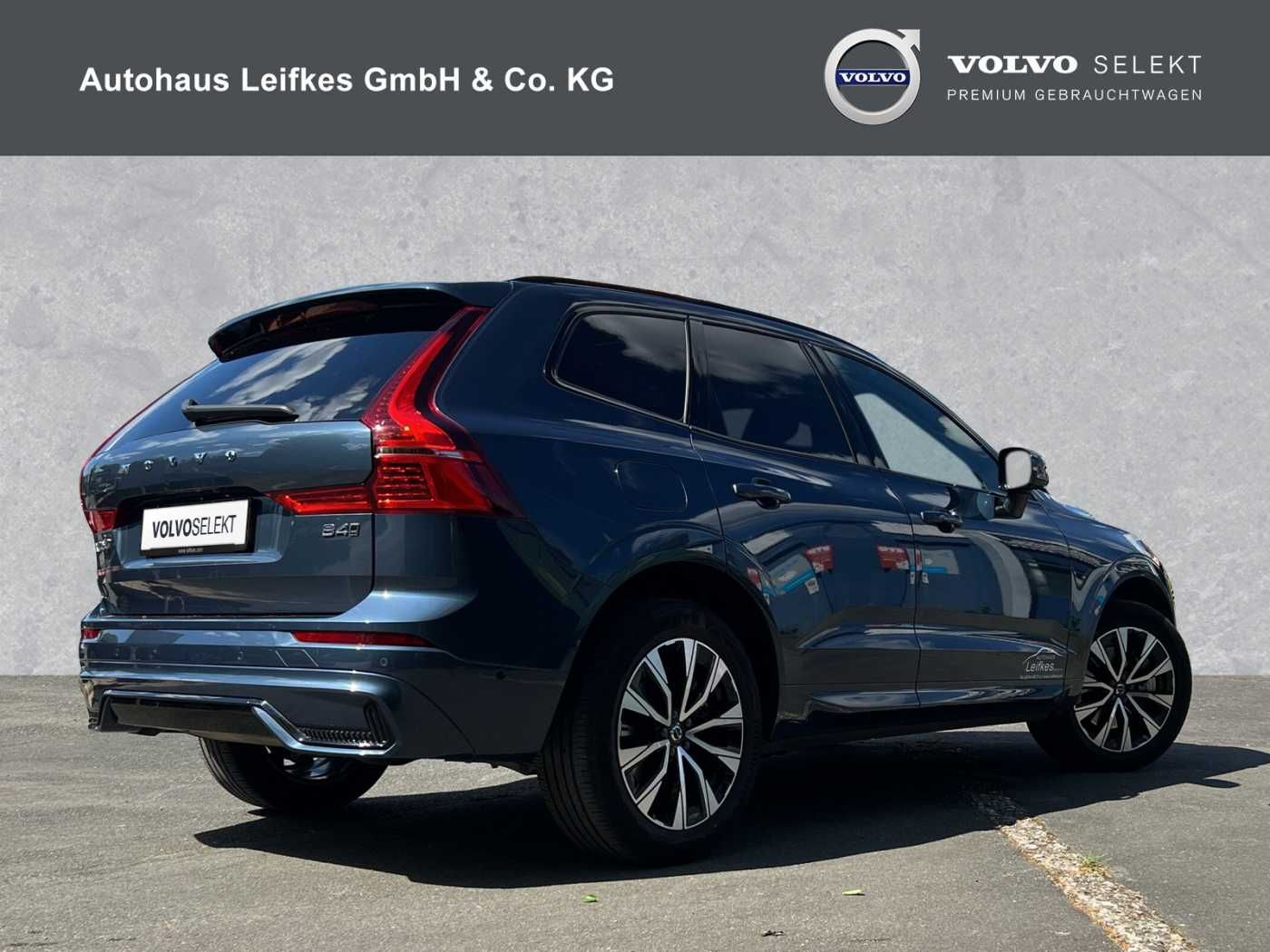 Volvo XC60 B4 D AWD Plus Dark