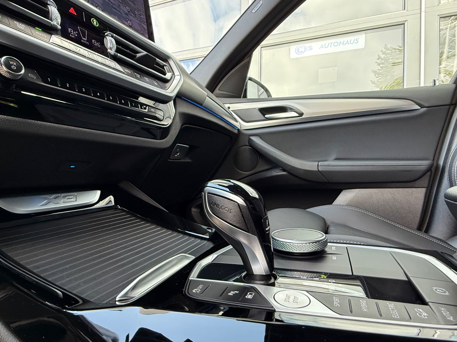 BMW X3 30e xDrive M Sport - Samsaru's Car Outlet