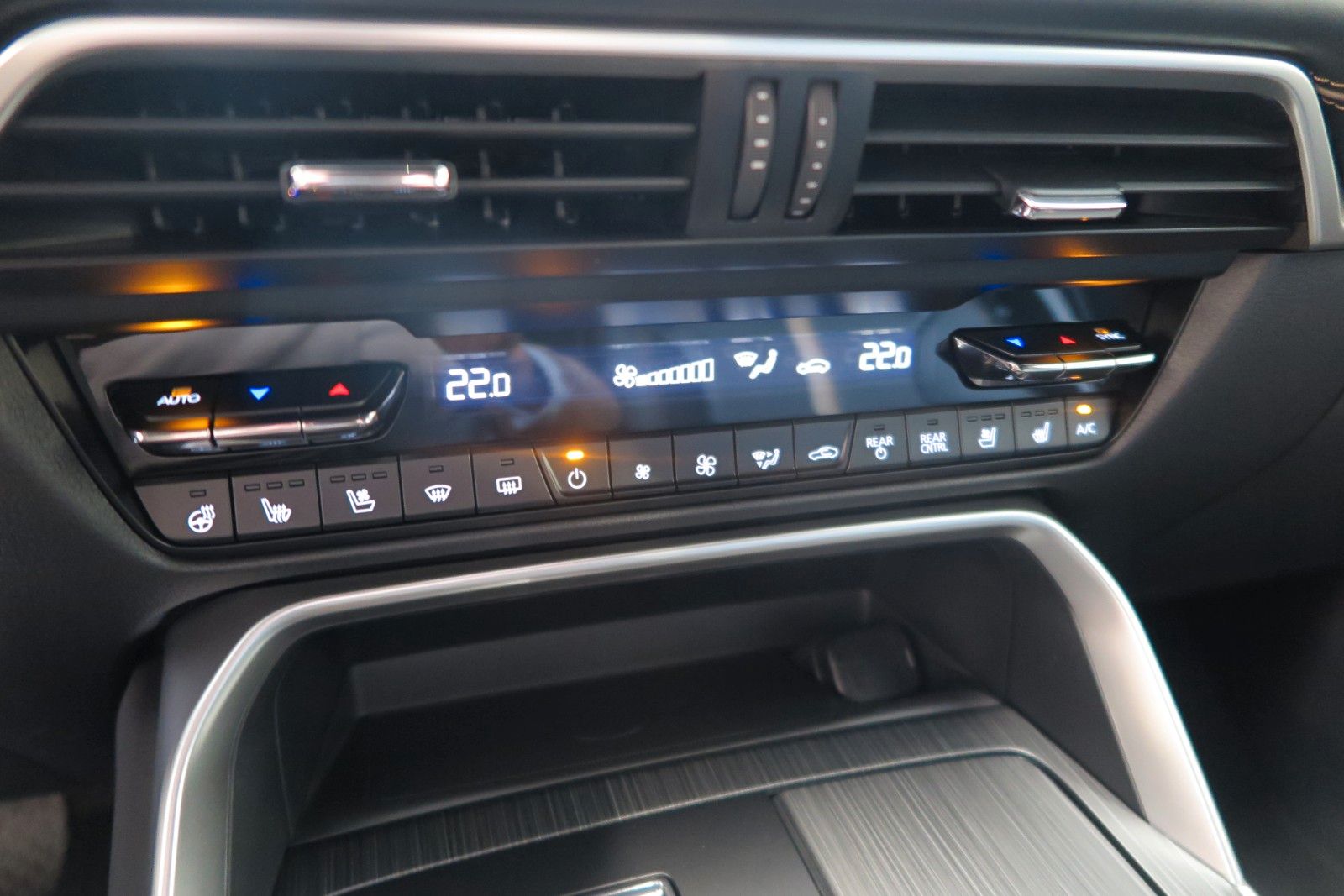 Mazda CX-80 2.5 e-SKYACTIV PHEV Homura Plus Auto AWD