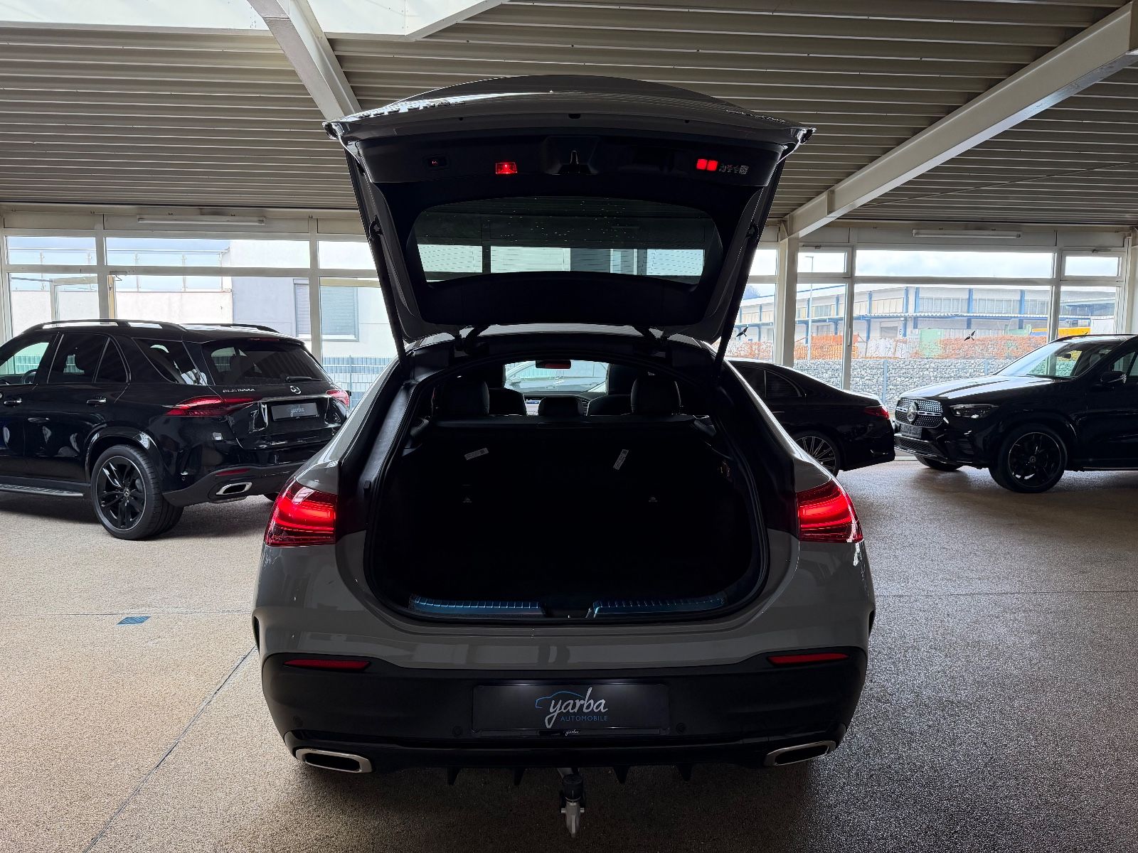 Mercedes-Benz GLE 300d 4Matic/Coupe/AMG Premium/Pano/HuD/Soft
