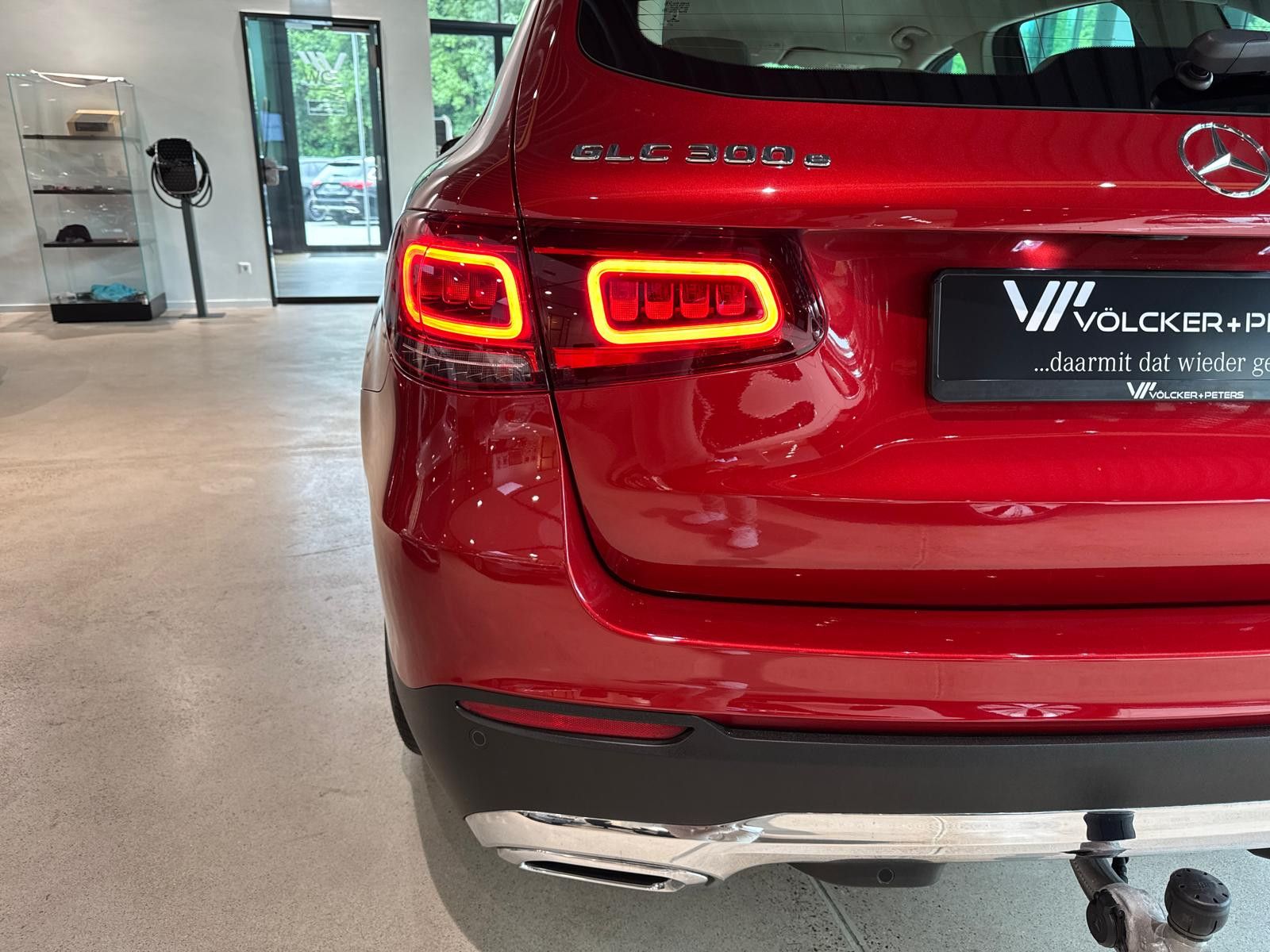 Mercedes-Benz GLC 300 e 4M - Samsaru's Car Outlet