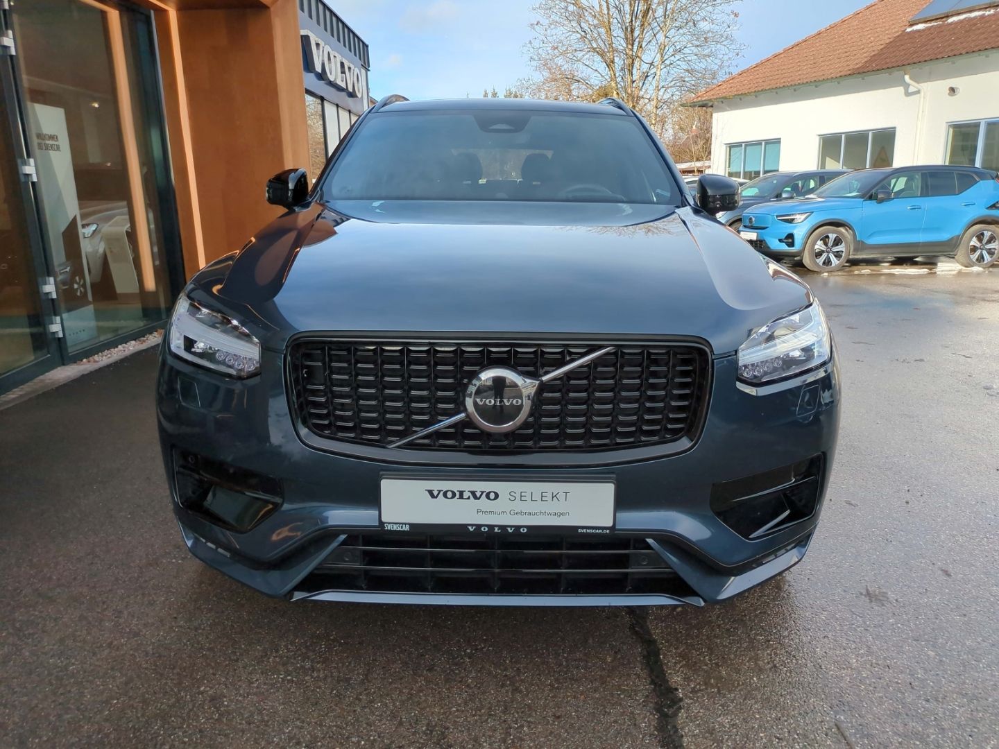 Volvo XC90 Ultimate Dark B5 AWD HUD B&W Luftf Pano AHK
