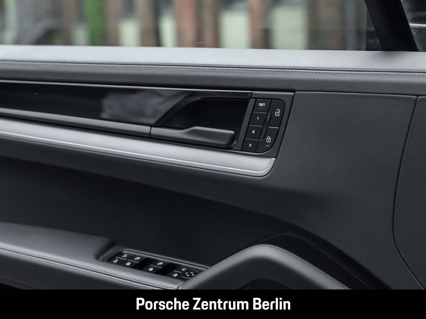 Porsche Cayenne Sportabgasanlage BOSE LED-Matrix 21-Zoll