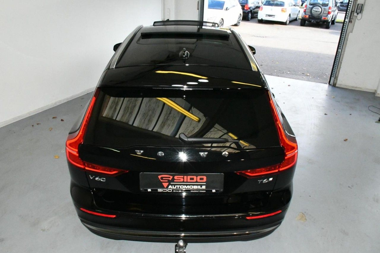 Volvo V60 T6 AWD Ultra Bright 360*B&W*PAN*MASS*HuD*AHK