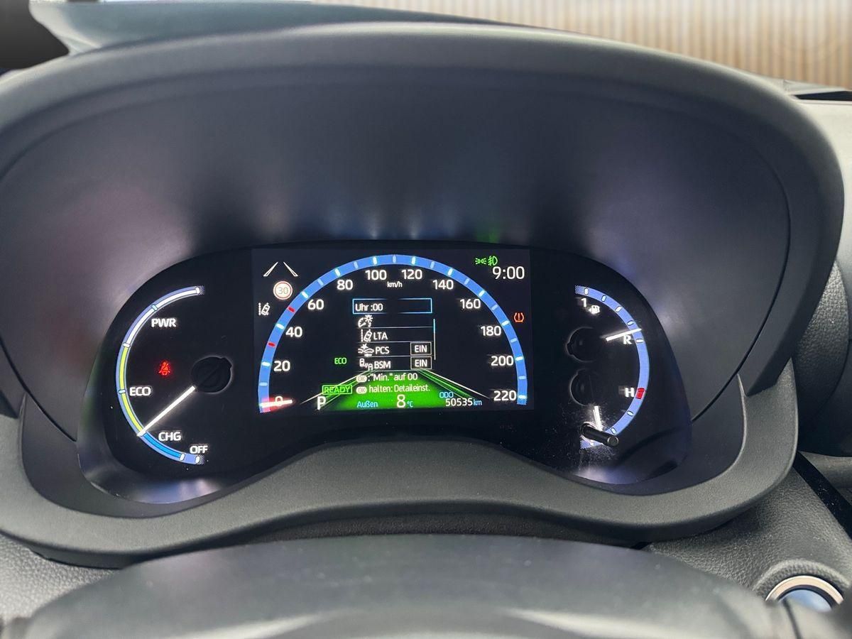 Toyota Yaris Cross 1.5 Hybrid VVT-I AWD-i Adventure