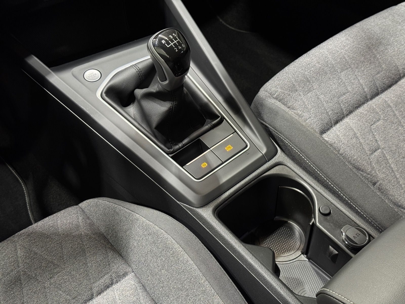 Volkswagen Golf Variant MOVE 1.5 TSI - Samsaru's Car Outlet