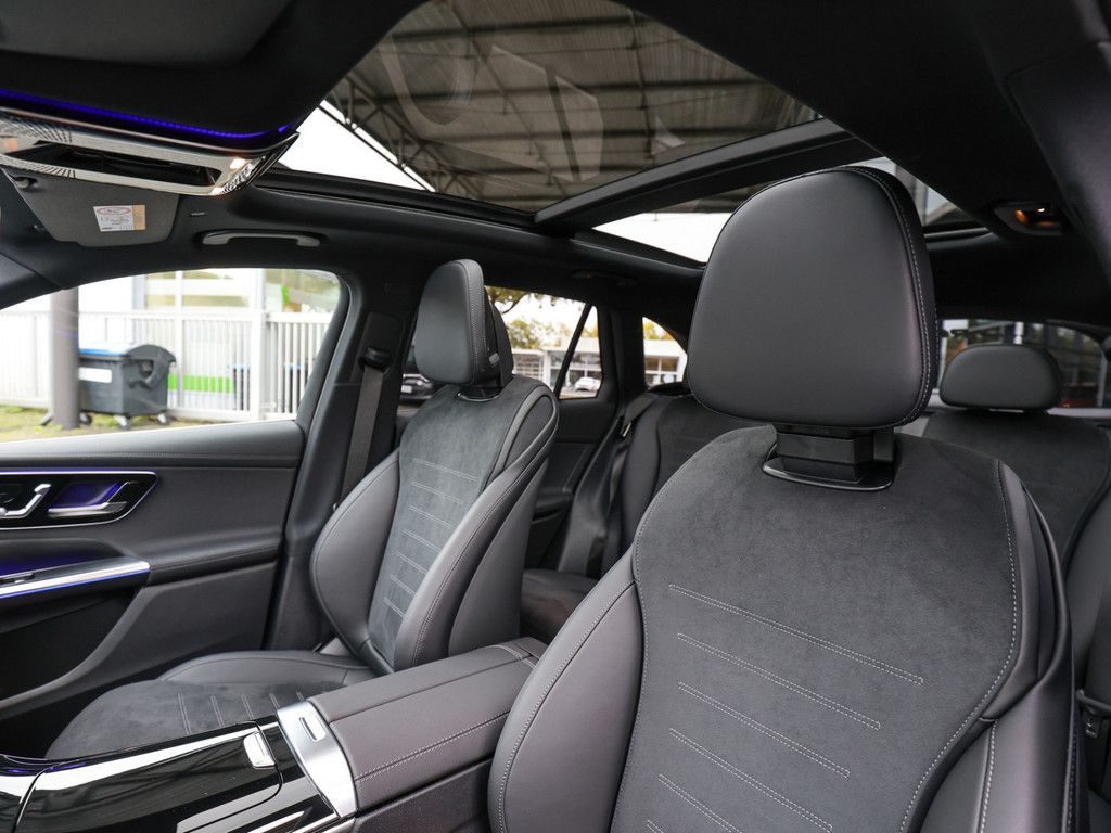 Mercedes-Benz GLC 220 d 4M AMG Line AHK Abstandstemp. LED Pano
