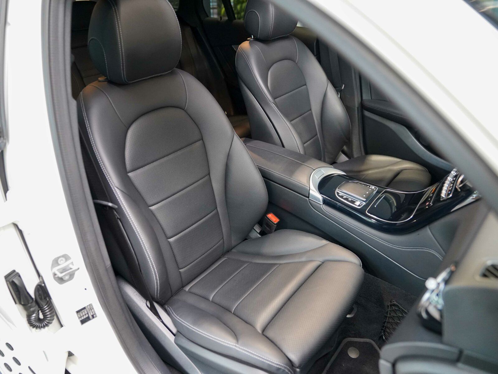 Mercedes-Benz GLC 400 d 4M Coupé AMG Line - Samsaru's Car Outlet