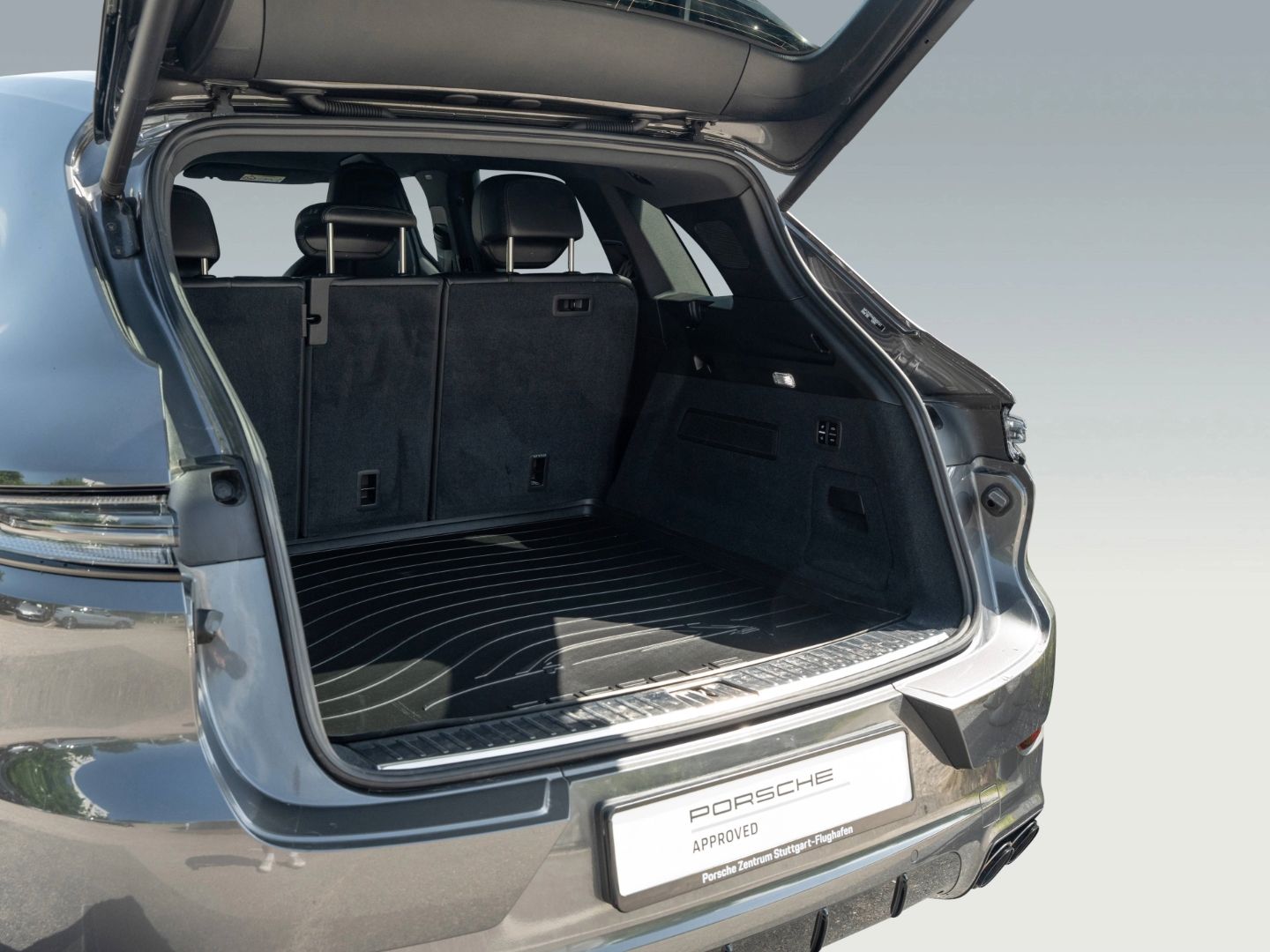 Porsche Cayenne AHK HD-Matrix BOSE PDCC 21-Zoll