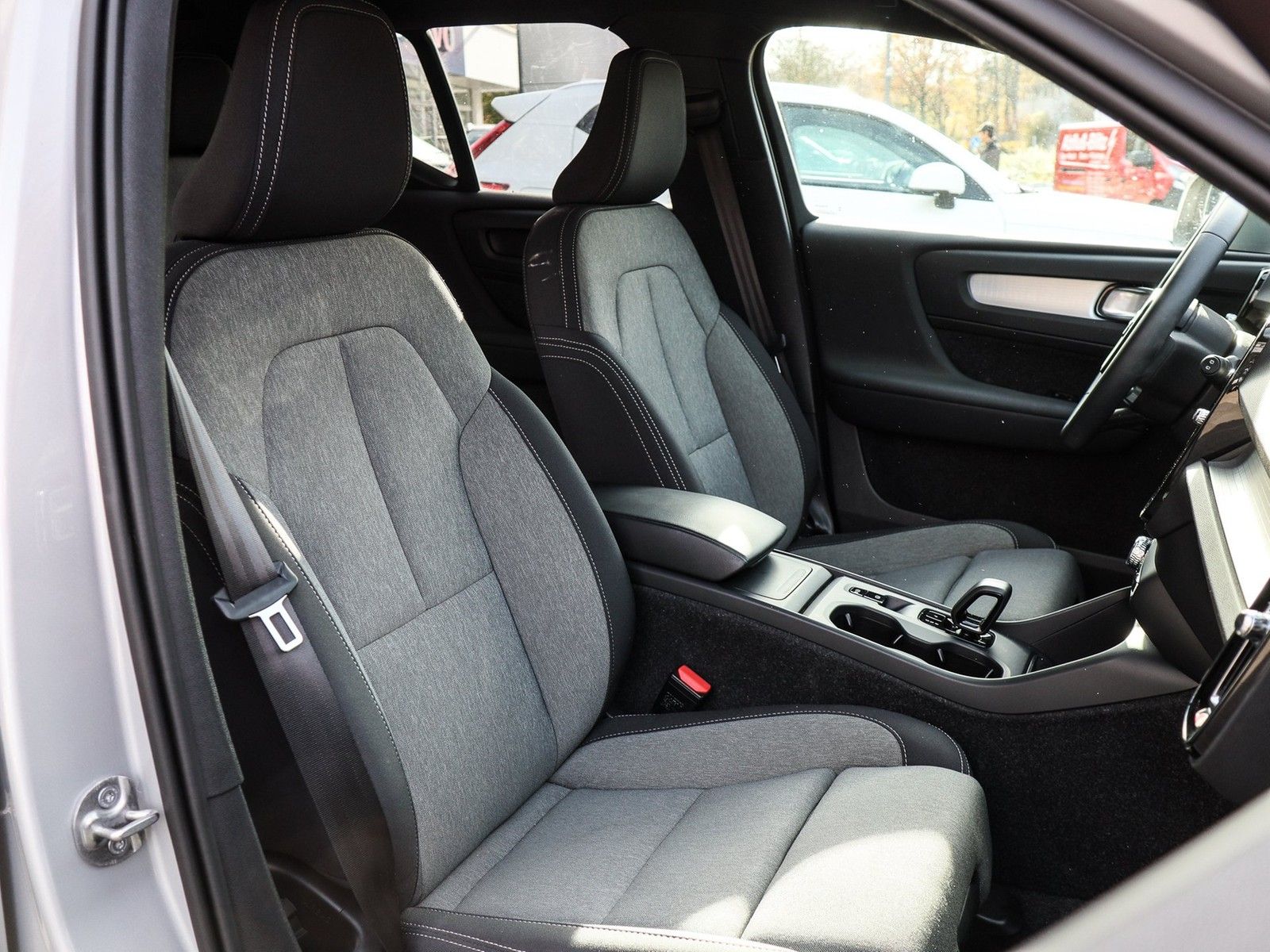 Volvo XC40 B3 (B) Core #AHK/Sitzh./PDC/RFK/Automatik/N