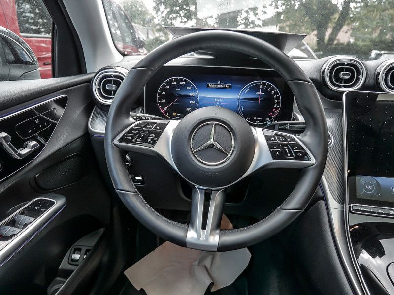 Mercedes-Benz GLC 300 e 4M , AVANTGARDE MEMO 360 AHK DISTR PDC