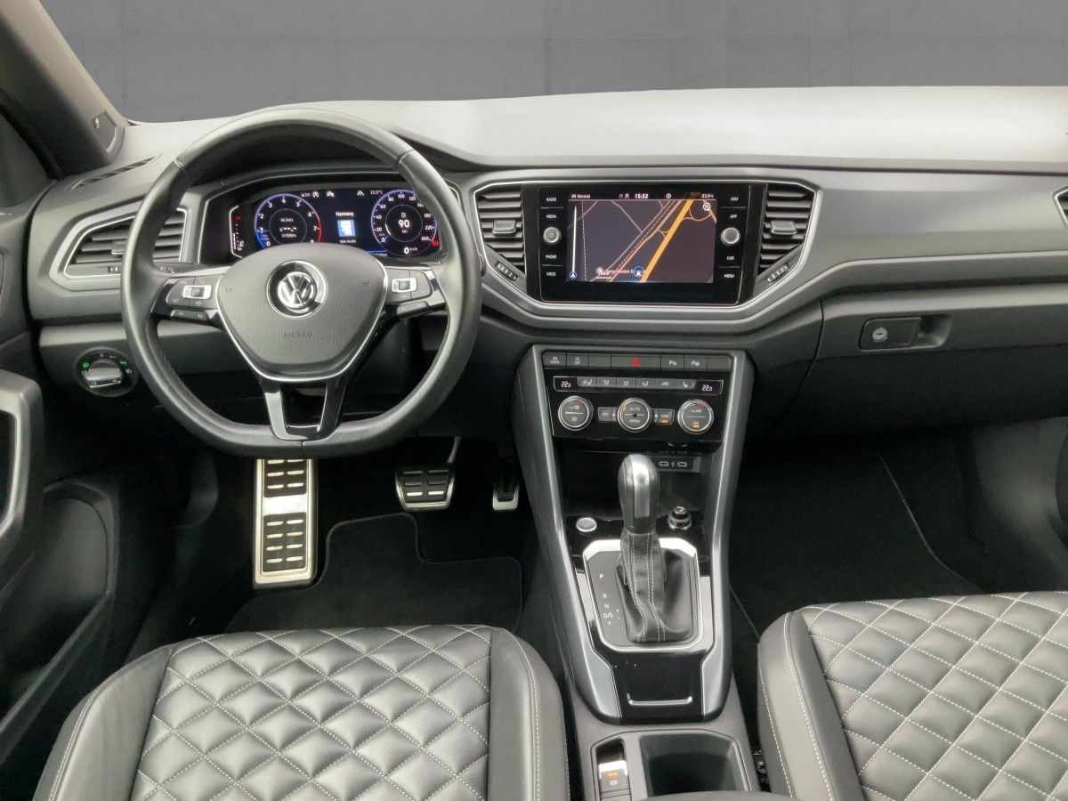 Volkswagen T-Roc 1.5 TSI DSG R-LINE - Samsaru's Car Outlet