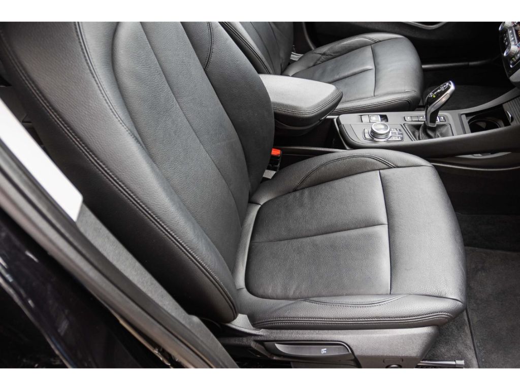 BMW X1 18d - Samsaru's Car Outlet