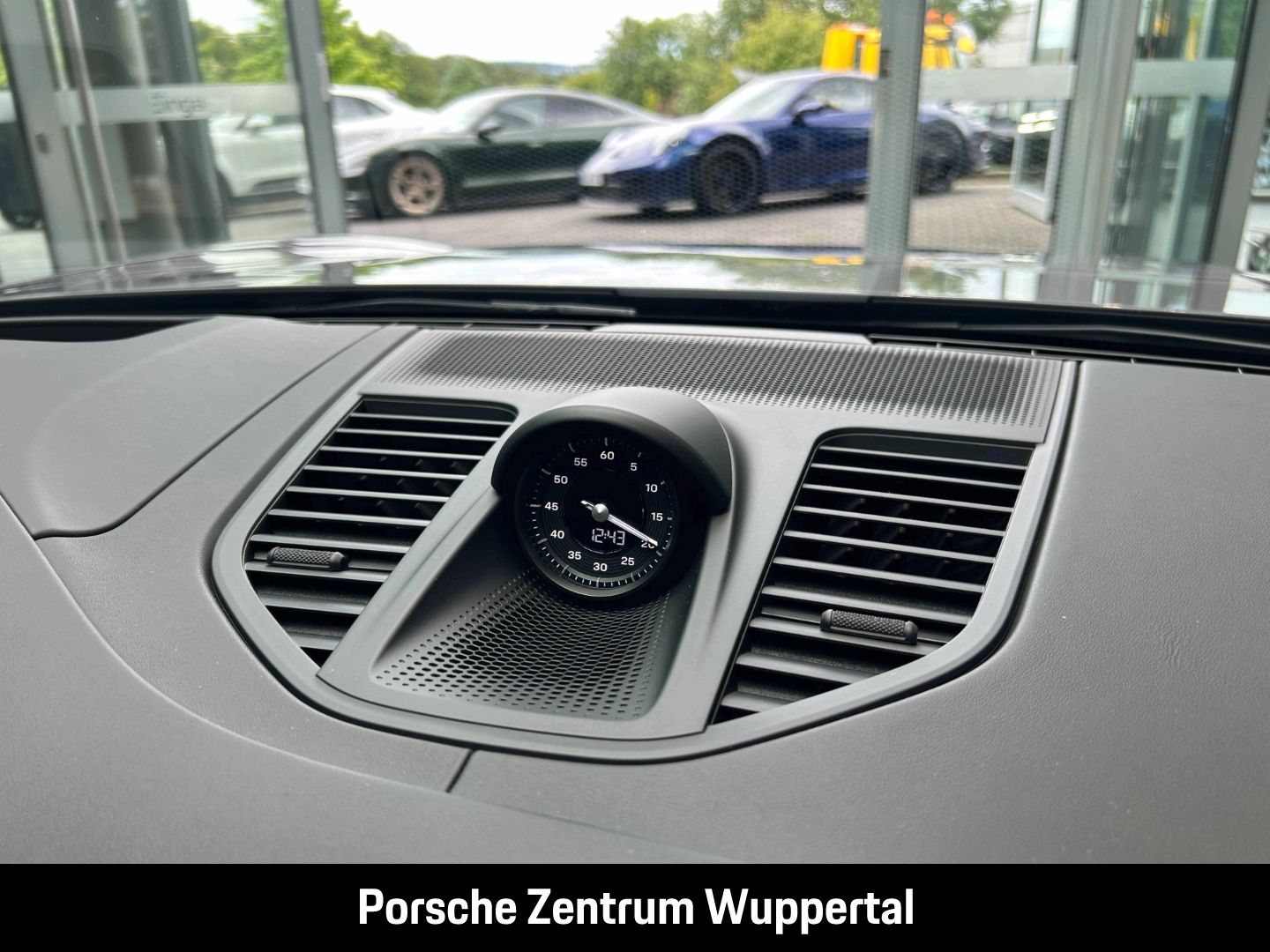 Porsche Panamera 4 E-Hybrid Head-Up SportDesign 21-Zoll