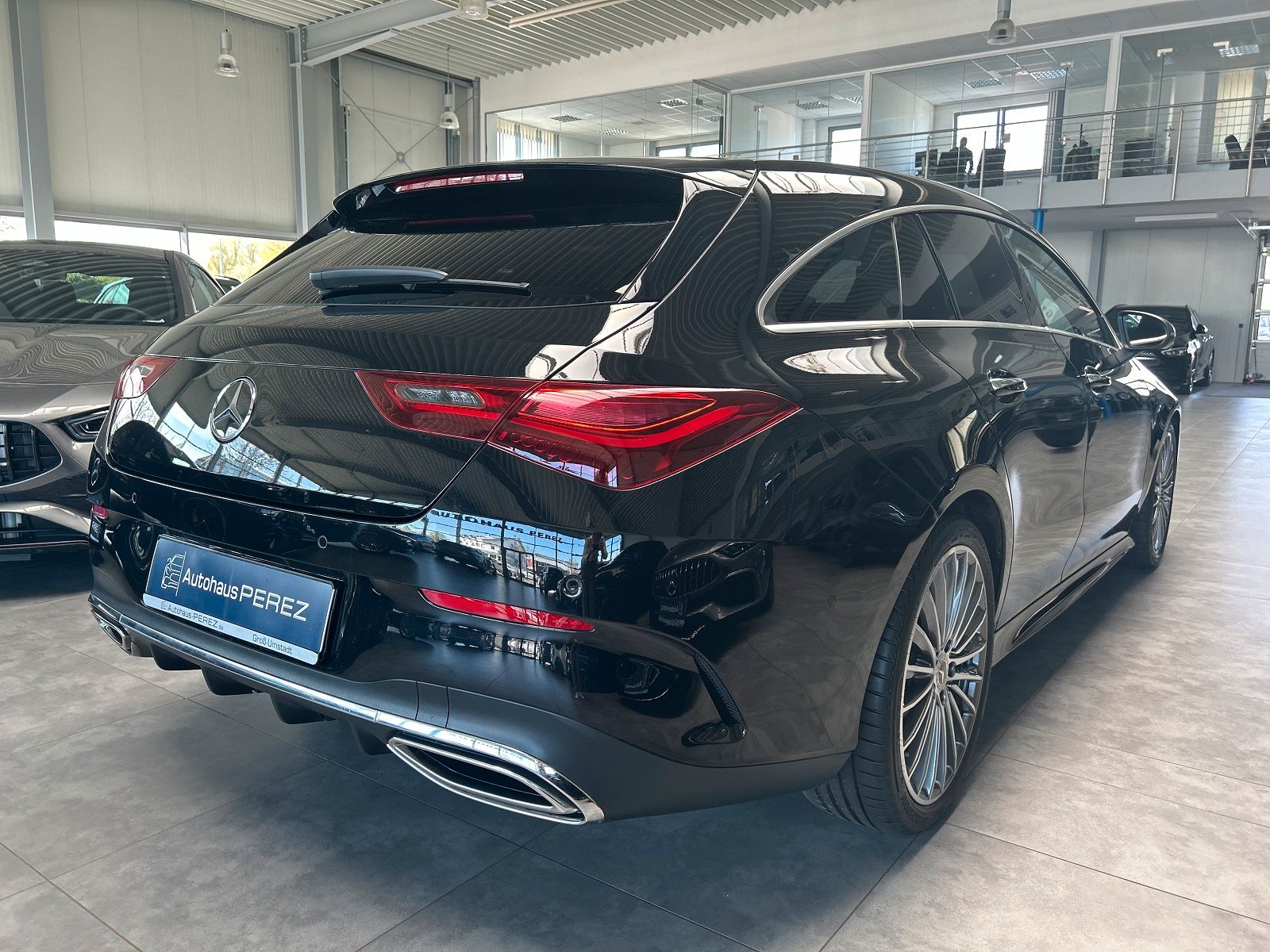 Mercedes-Benz CLA 250 Shooting Brake 4M AMG - Samsaru's Car Outlet