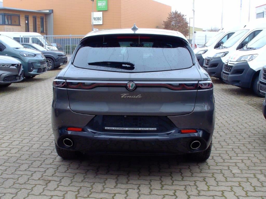 Alfa Romeo PHEV 280PS Q4 AT VELOCE Navi Winterpket 20 Zoll