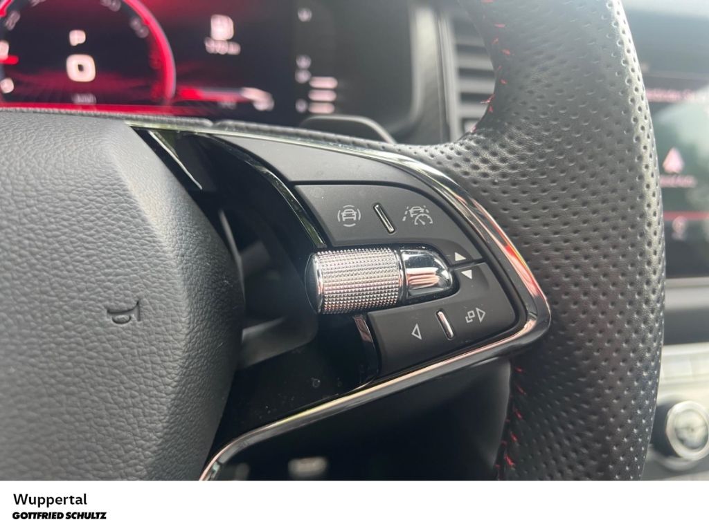 Skoda Kodiaq RS 245 PS PANO STANDHZ MATRIX DCC NAVI AC