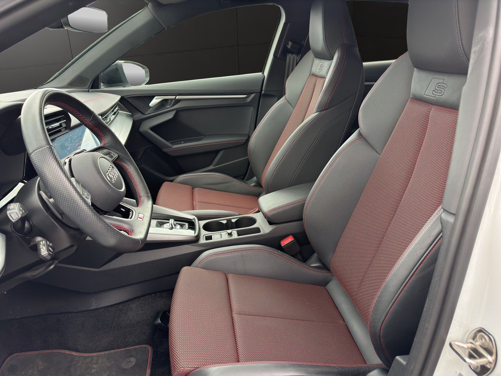 Audi A3 Sportback 45 TFSI e S line Matrix+HuD+CarPlay