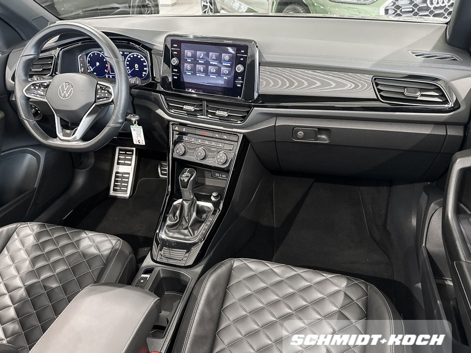Volkswagen T-Roc R-Line 1.5 TSI - Samsaru's Car Outlet