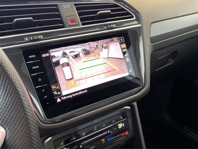 Volkswagen Tiguan 2.0TSI 4M R-Line Matrix/AHK/Pano/HK/20"