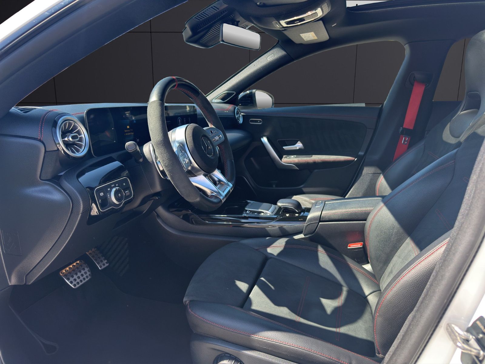 Mercedes-Benz CLA 35 AMG 4MATIC - Samsaru's Car Outlet