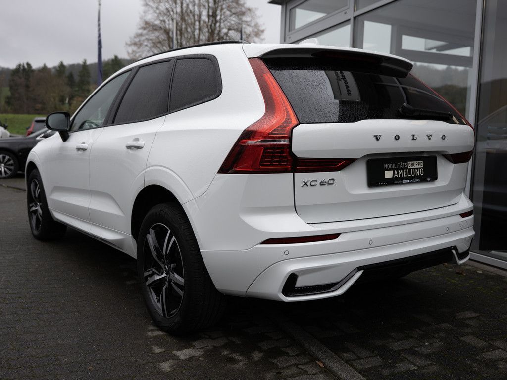 Volvo XC60 B4 R-Design AWD H/K AHK HUD FACEL. LED PANO
