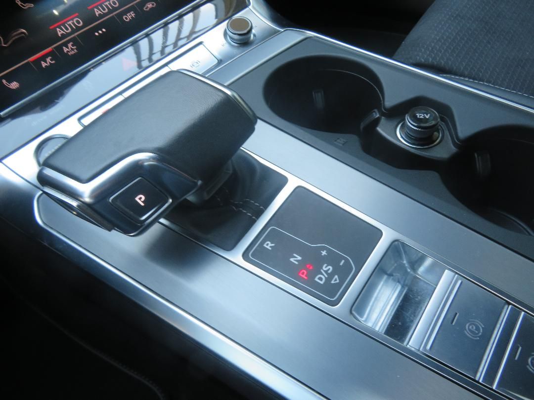 Audi A6 Avant S line 45 TDI Quattro S-LINE HD-MATRIX