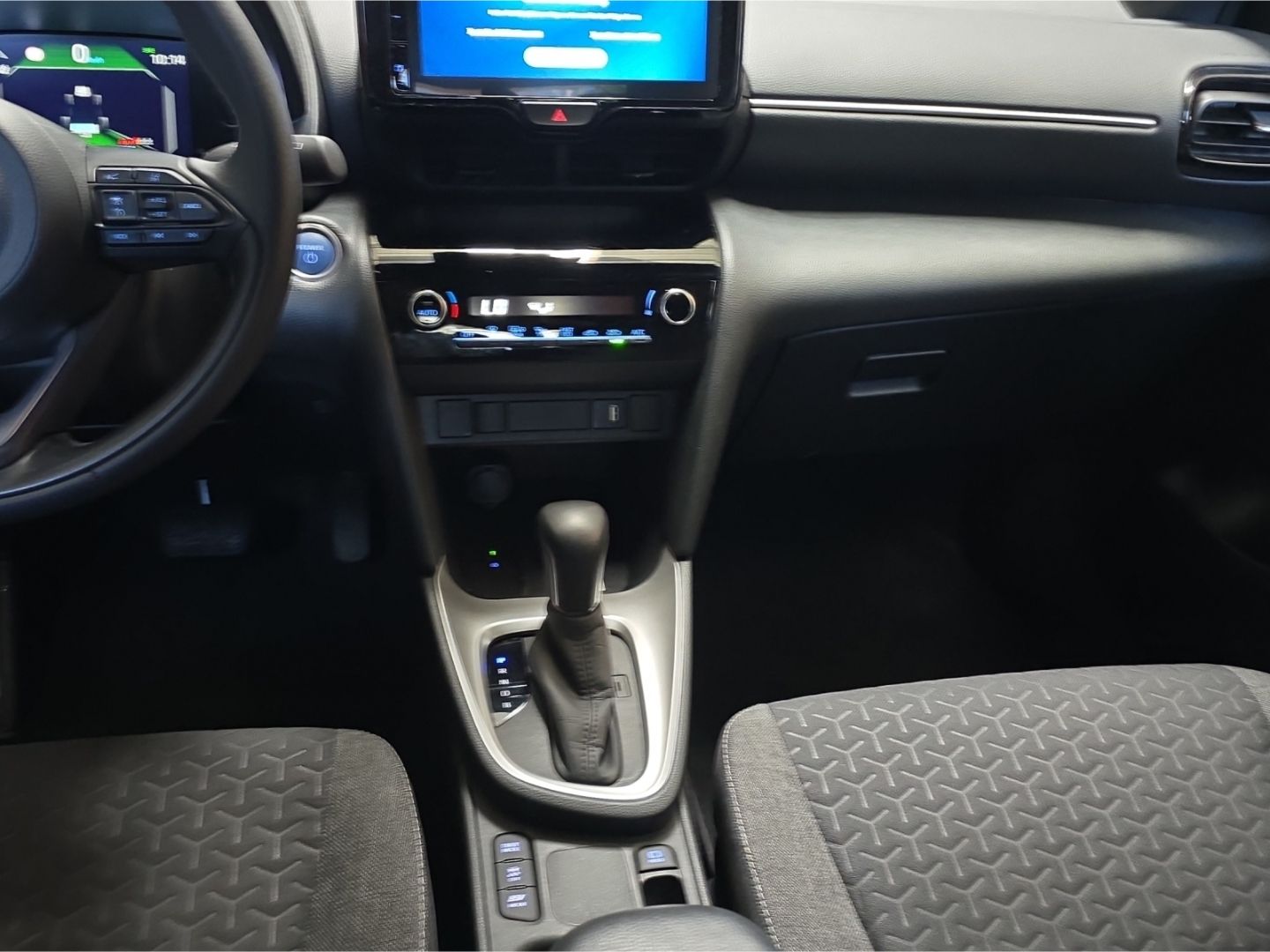 Toyota Yaris Cross Hybrid FWD Team Deutschland Navi, Ka