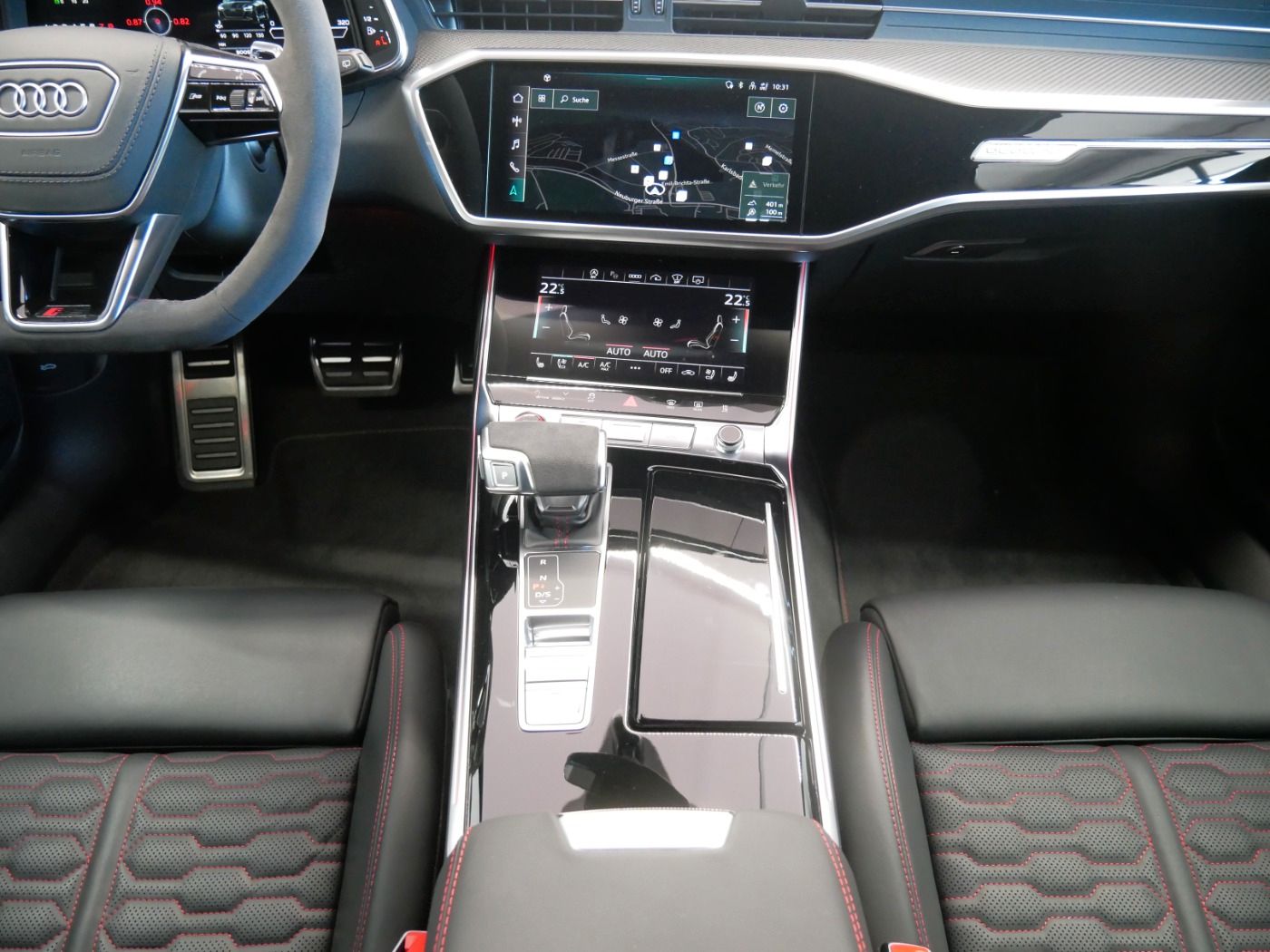 Audi RS 6 Avant tiptr. KERAMIK MATRIX AHK PANO HEAD-U