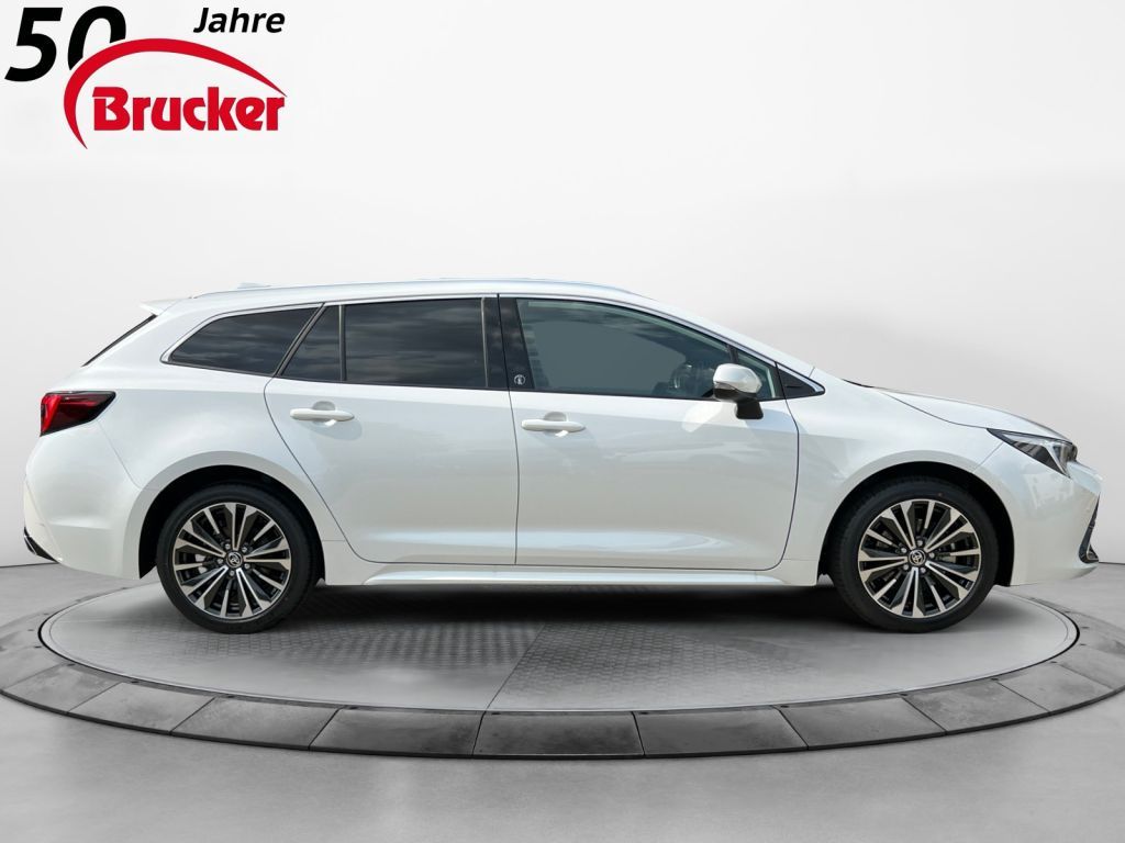 Toyota Corolla 2.0 Hybrid TS Team D