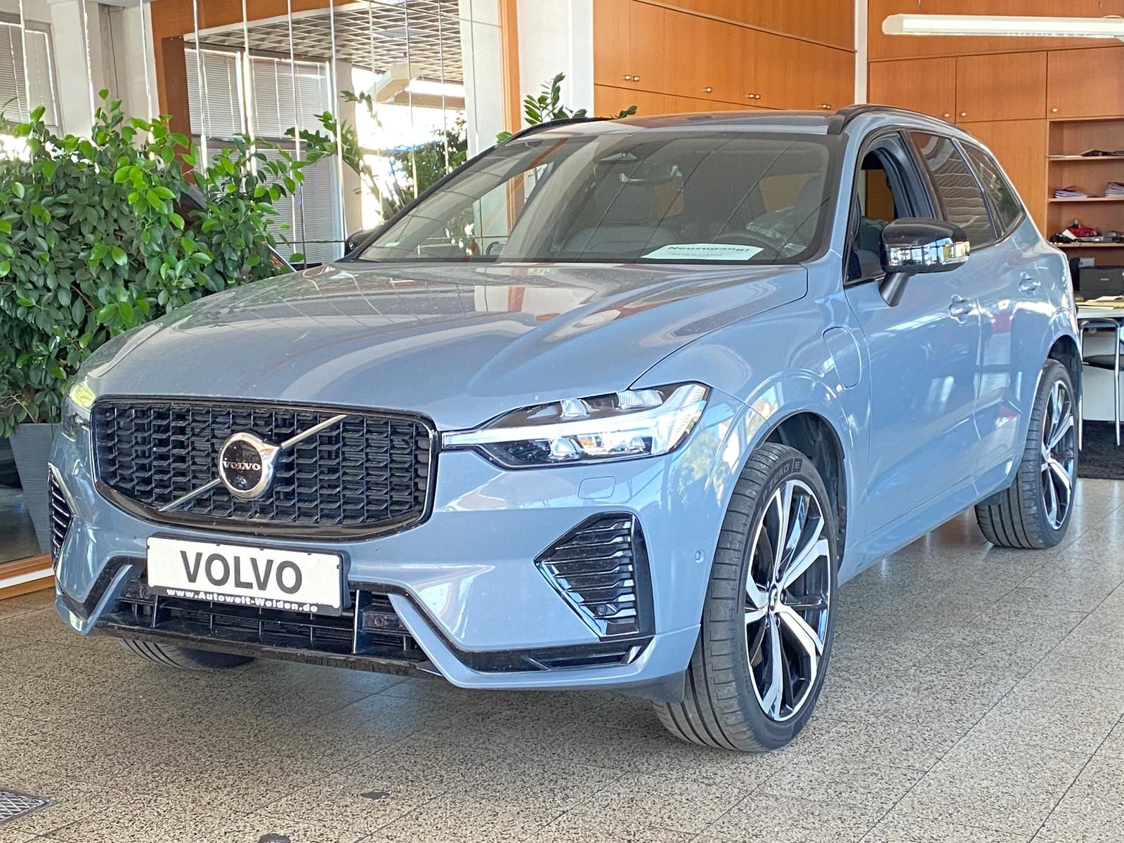Volvo XC60 T8 Plug-In Hybrid AWD Ultimate Dark