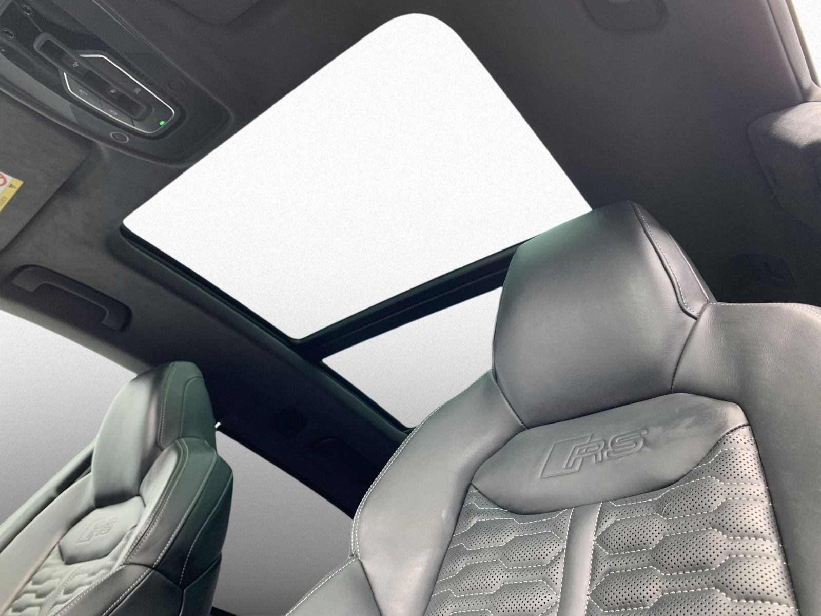 Audi RSQ8 PERFORMANCE 305KM/H+PANO+360°+AHK+KERAMIK+H
