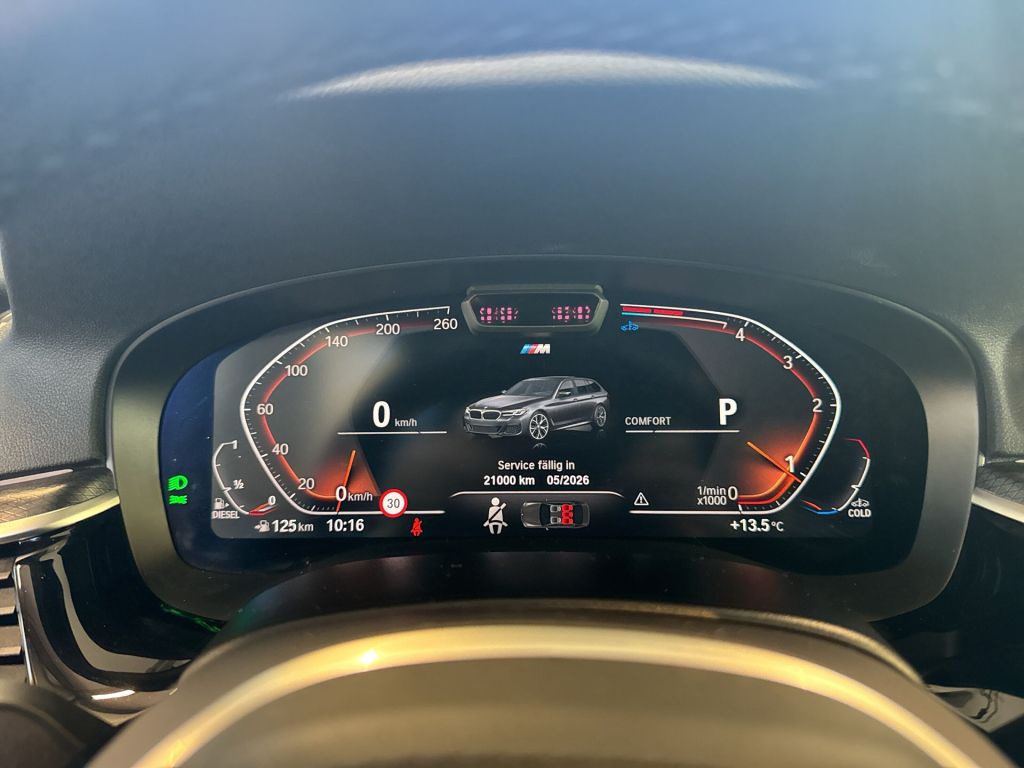 BMW 520d Touring Aut. Head-Up Laser Pano HiFi