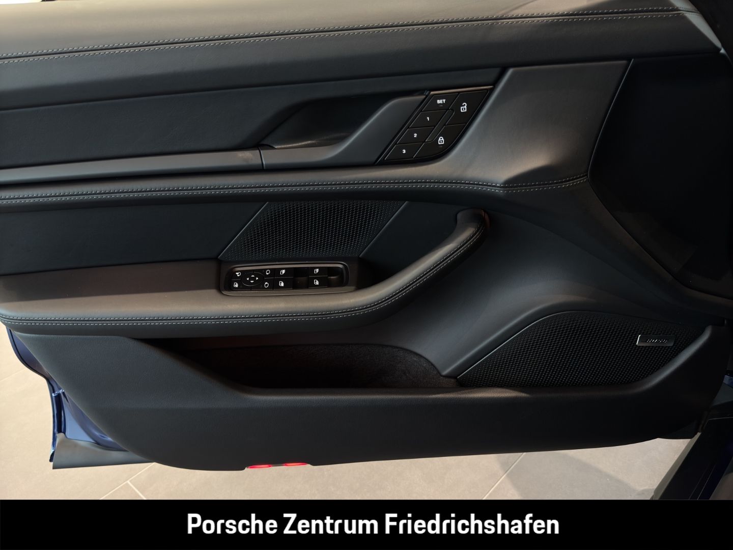 Porsche Taycan 4S Cross Turismo Surround-View LED-Matrix