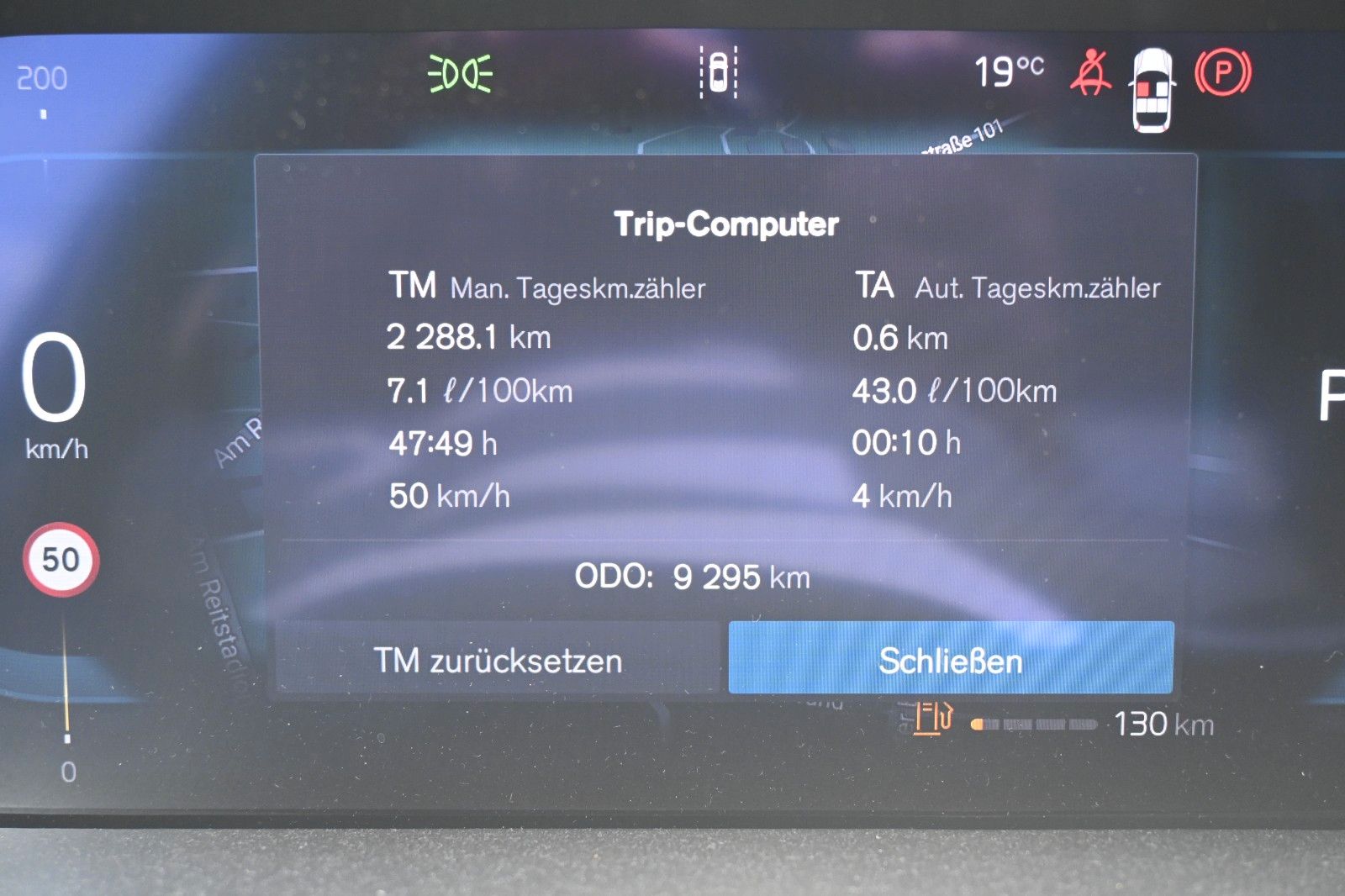 Volvo XC60 B4 D Ultimate Dark AWD - Samsaru's Car Outlet