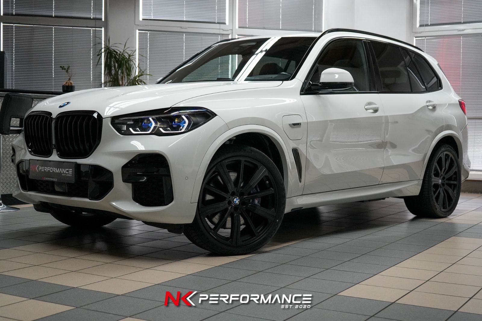 BMW X5 xDrive 45 e M Sport / 22" / PANO / SITZKLIMA