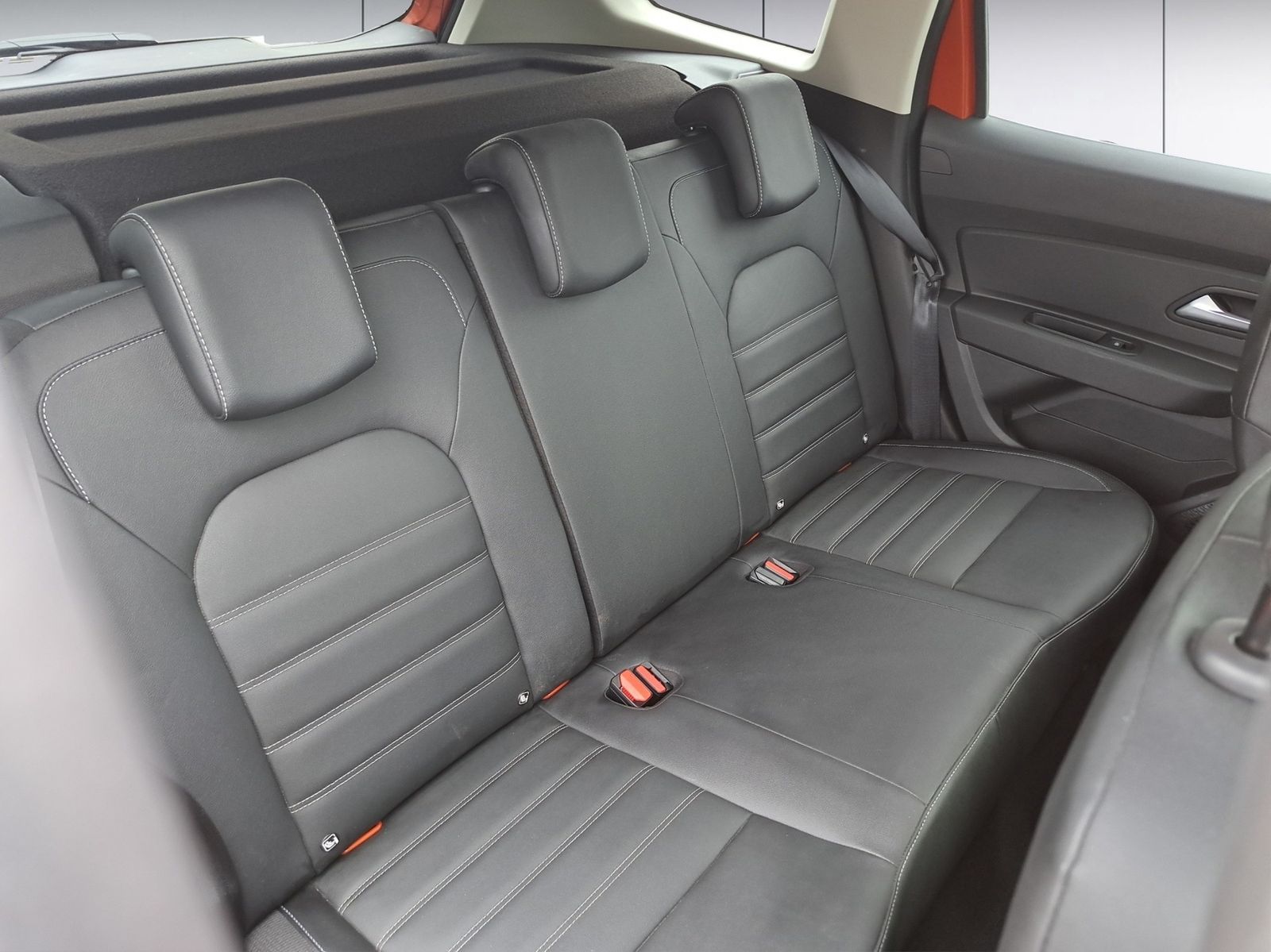 Dacia Duster Prestige TCe 150 4x4 - Samsaru's Car Outlet