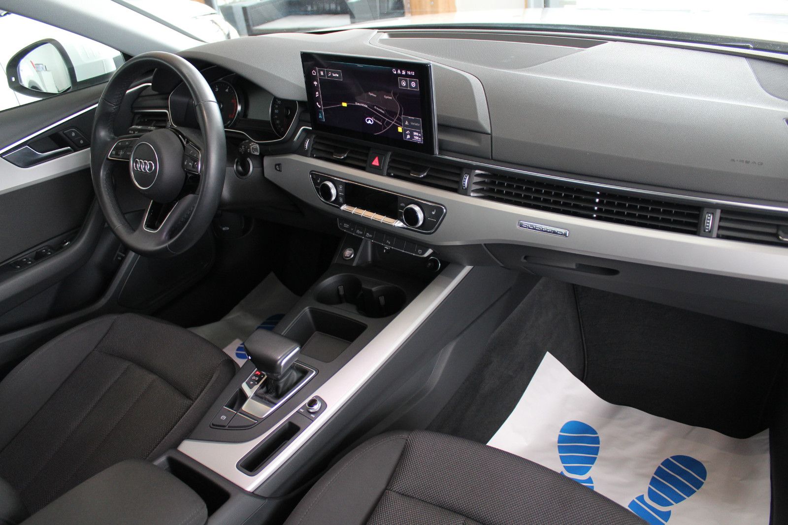 Audi A4 Avant 40 TDI quattro S tronic - Samsaru's Car Outlet