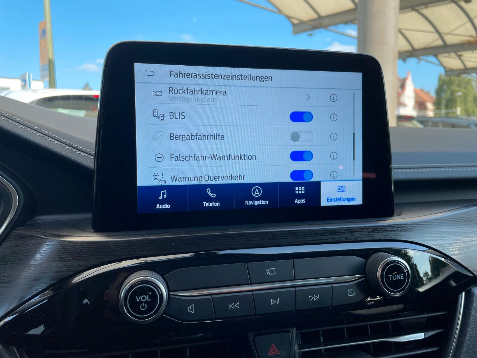 Ford Kuga FHEV Vignale - Samsaru's Car Outlet