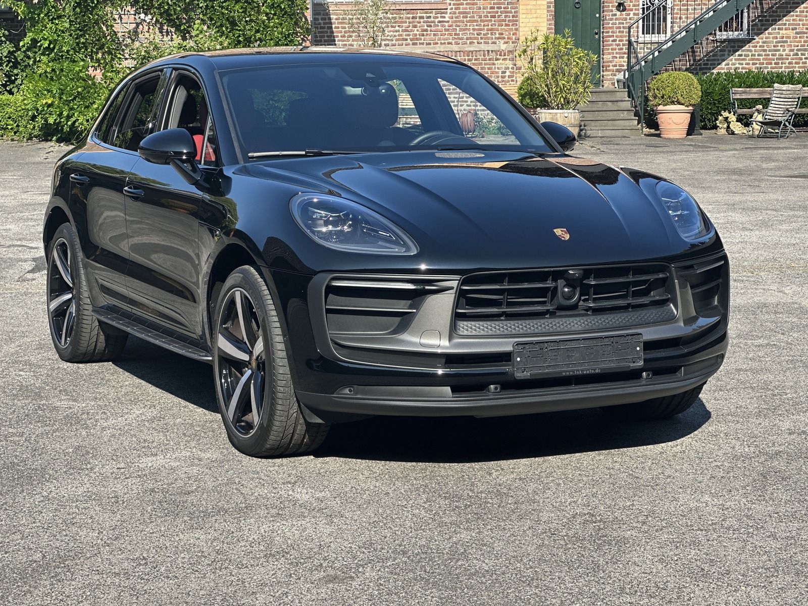 Porsche Macan T SPORTABGAS*21 EXCLUSIVE - Samsaru's Car Outlet