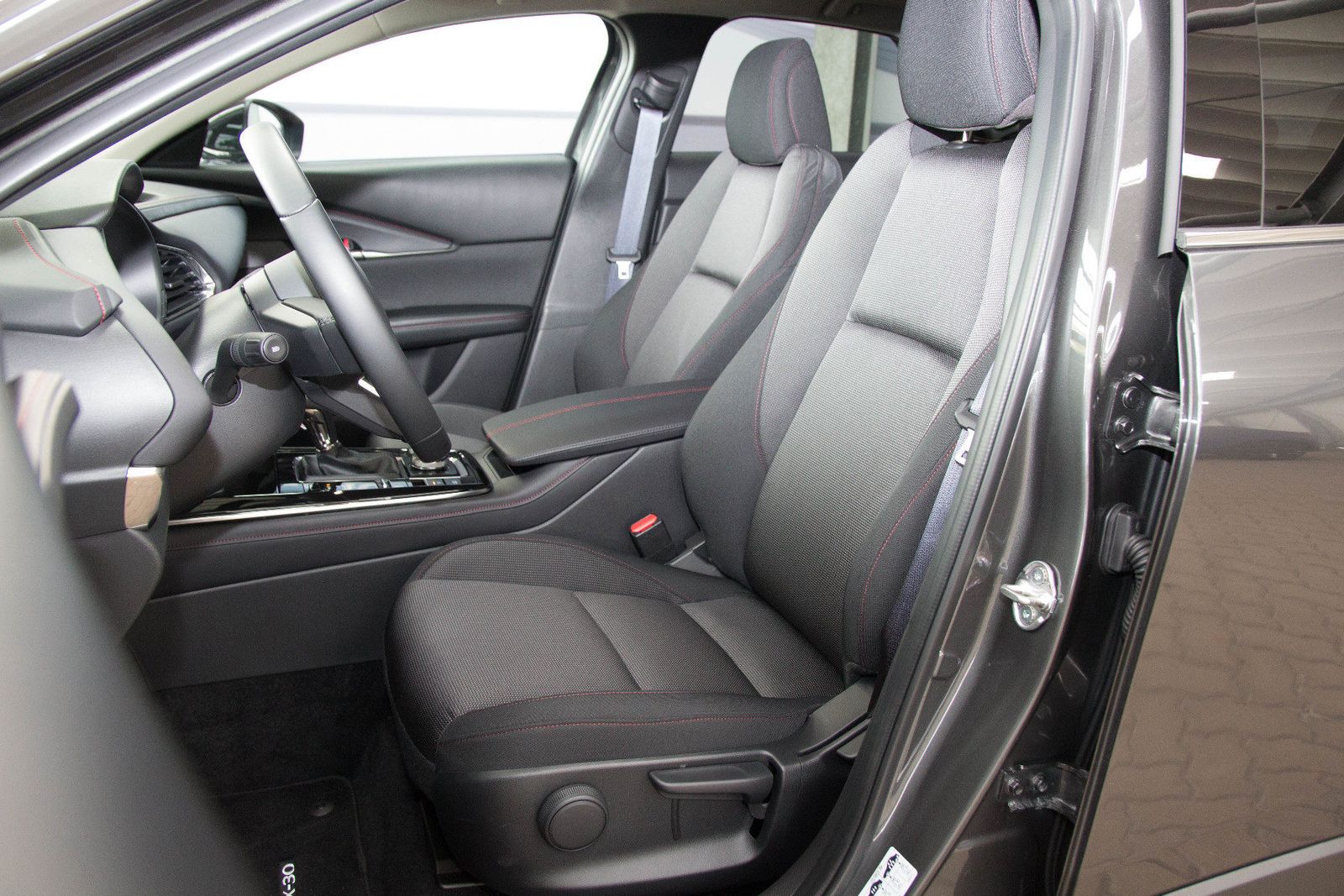 Mazda CX-30 2.5 e-SKYACTIV-G Homura 2WD KAMERA/NAVI/TO