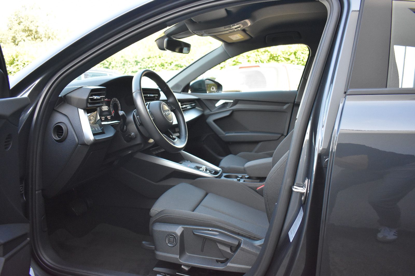 Audi A3 Sportback 30 TFSI S-Tronic - Samsaru's Car Outlet