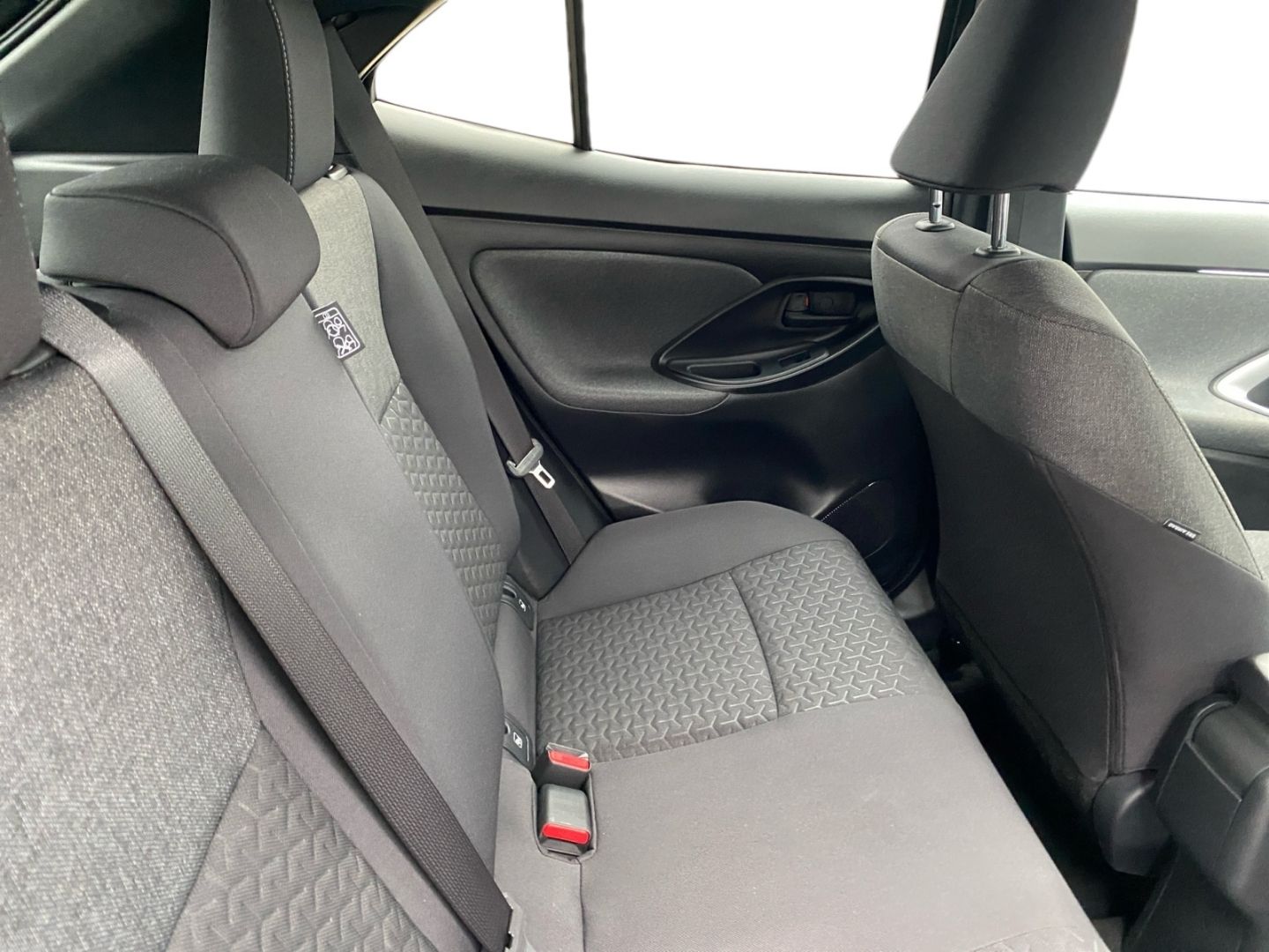 Toyota Yaris Cross Hybrid 1.5 Team Deutschland *CarPlay