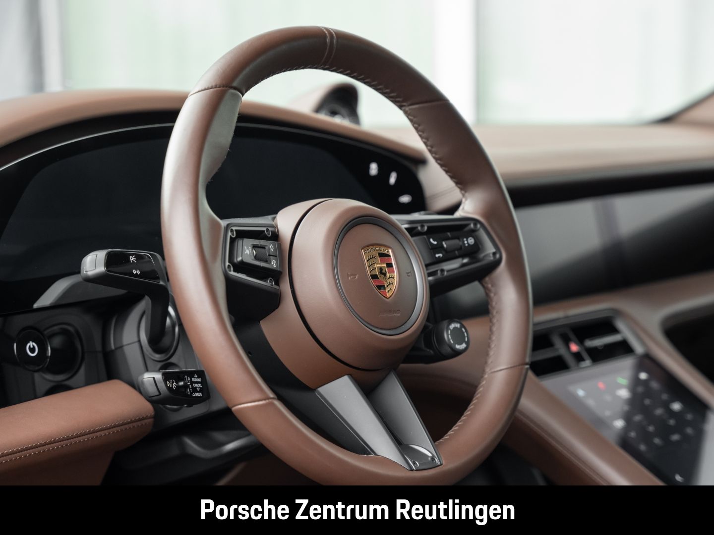 Porsche Taycan 4S Cross Turismo Burmester Surround-View