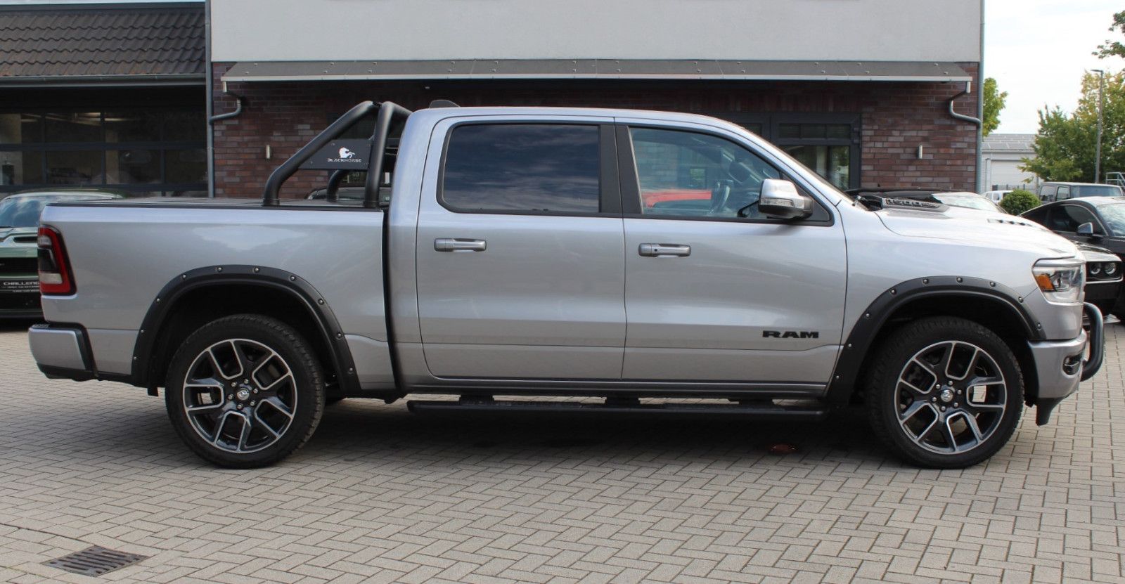 Dodge RAM 5,7L V8 Laramie, Unfallfrei, ACC, 360°, LPG