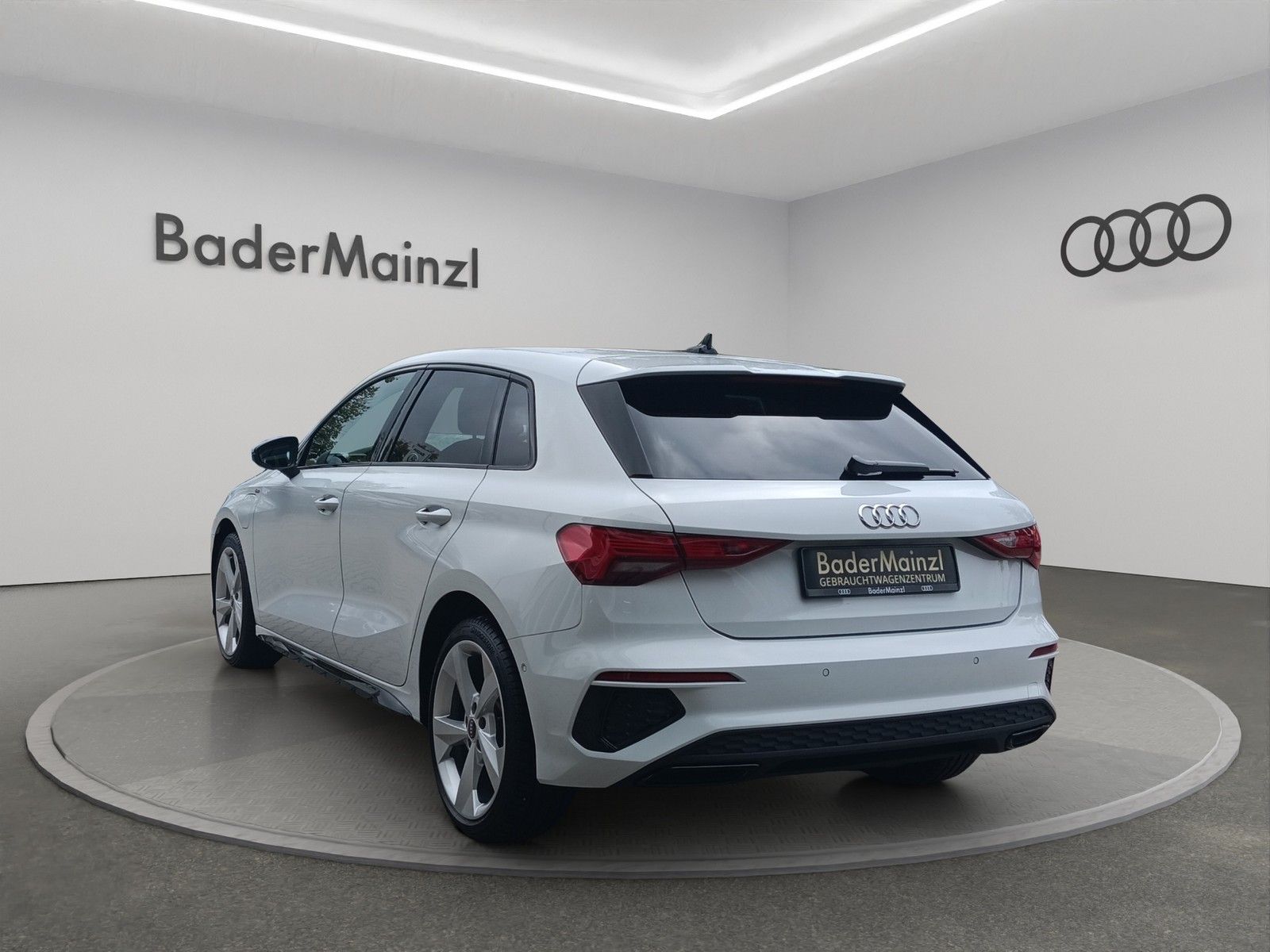 Audi A3 Sportback 1.4 TFSIe S Line SHZ DAB