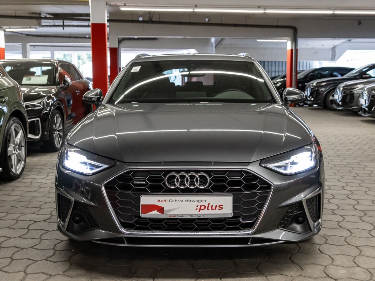 Audi A4 Avant 45 TFSI quattro S line - Samsaru's Car Outlet