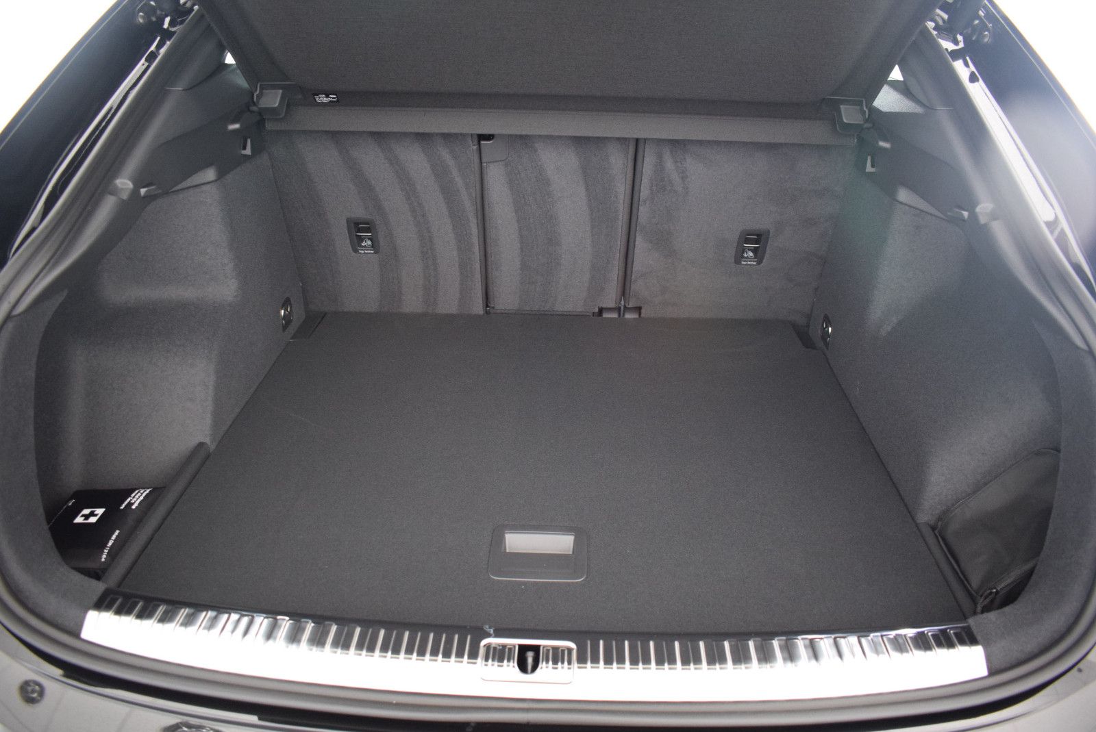 Audi Q3 Sportback S line 35TDI - Samsaru's Car Outlet